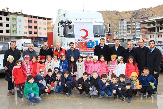 Bayırbucak Türkmenlerine 20 ton gıda yardımı