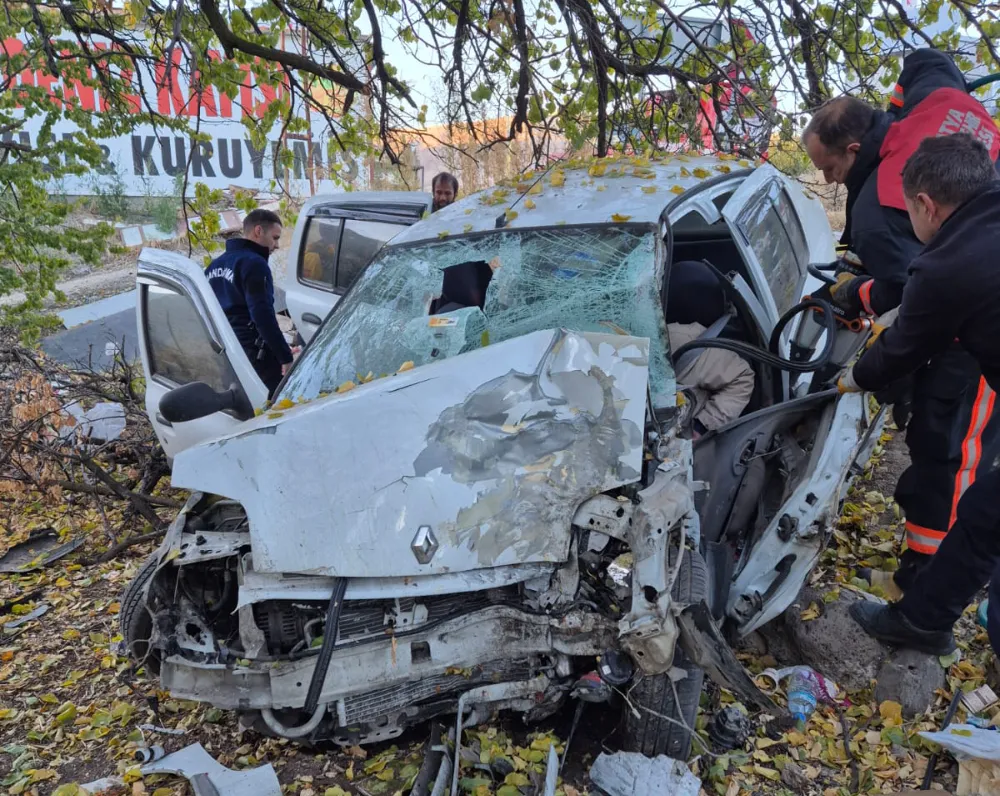 Sabah saatlerinde meydana gelen kazada 1’i ağır 3 kişi yaralandı