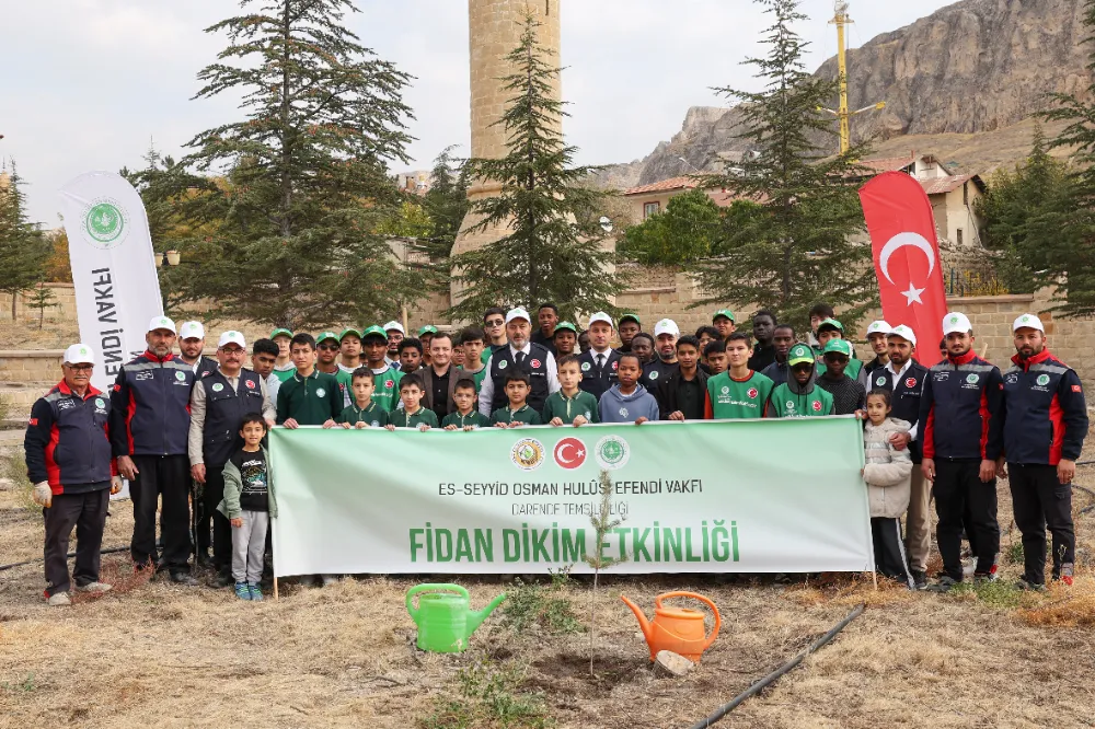 Yeşil vatan için Hulusi Efendi Vakfı’ndan binlerce fidan